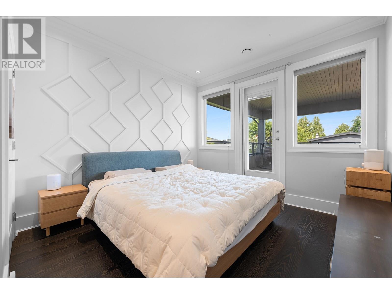 Photo 3 of 7160 Parry Street, Richmond BC
