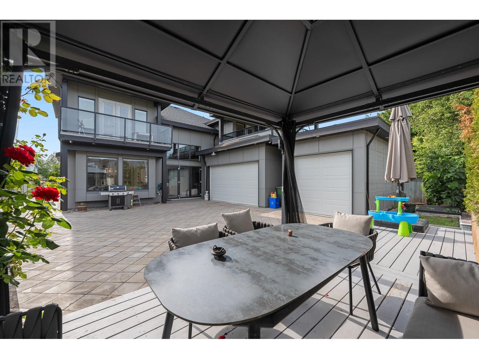 Photo 9 of 7160 Parry Street, Richmond BC