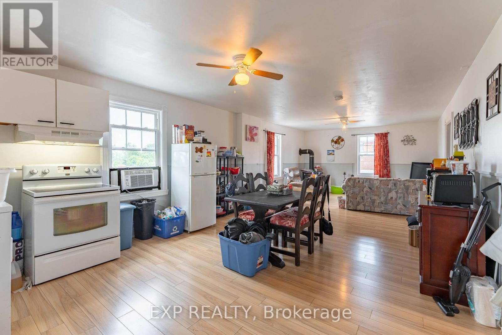 Photo 13 of 5858 Highway 34 Abc, Champlain ON