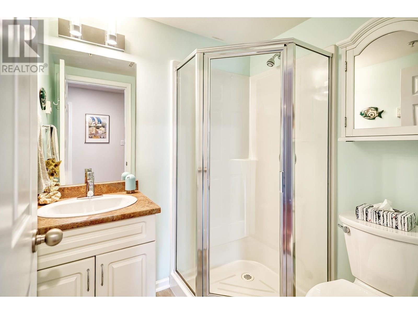 W201 5780 TRAIL AVENUE, Sechelt