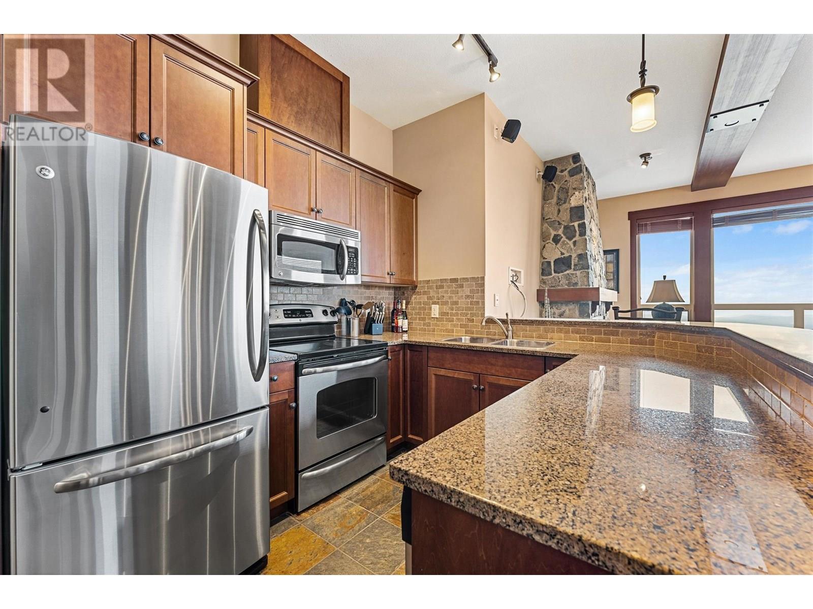 404 375 Raven Ridge Road, Big White