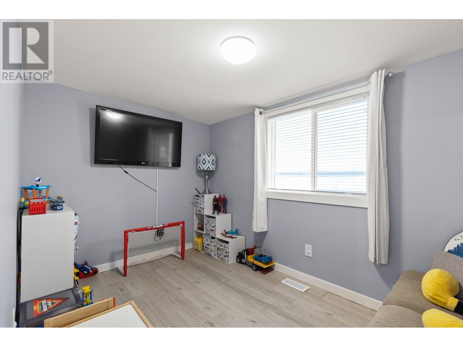 102 1860 Boucherie Road, Westbank