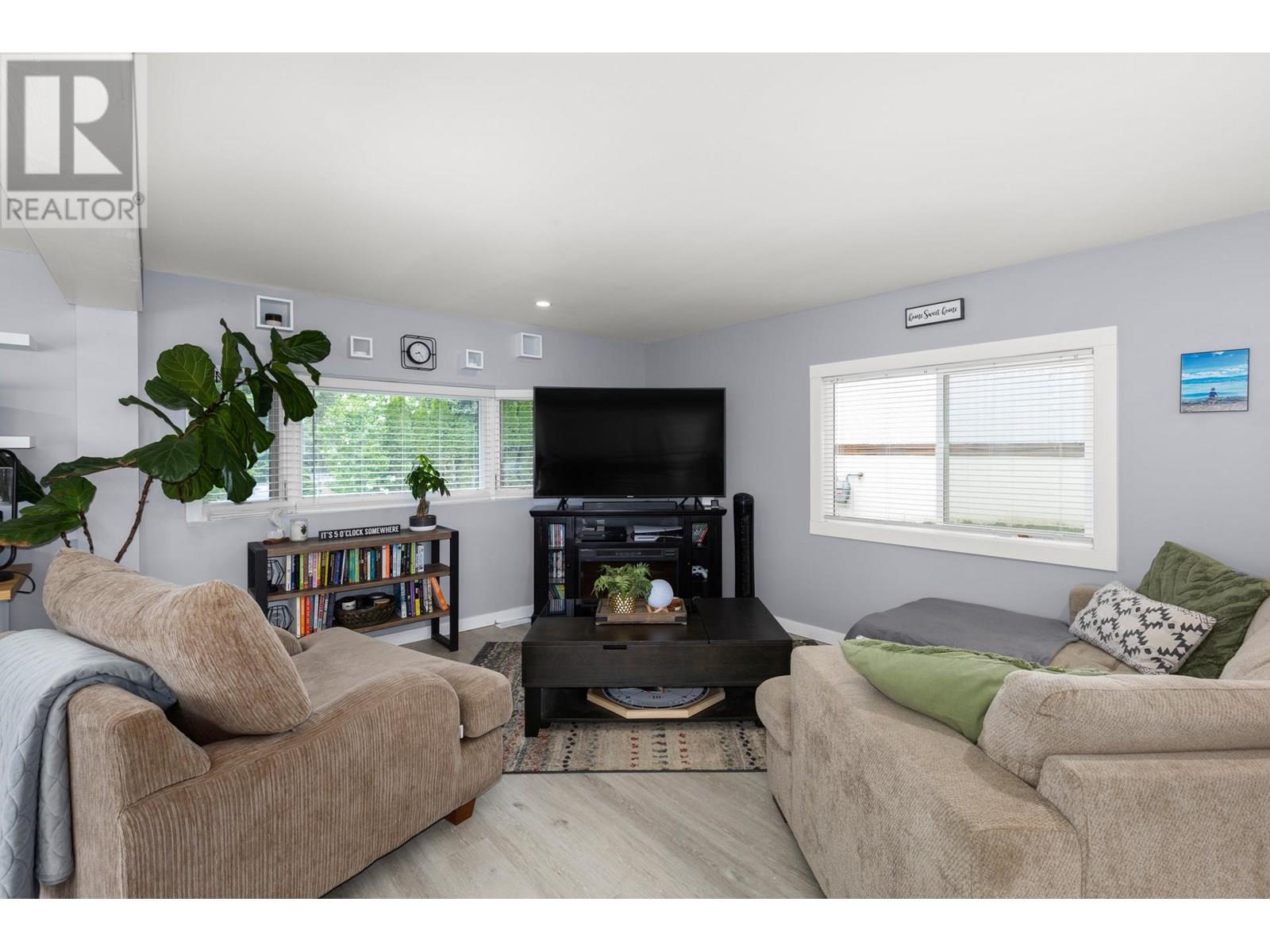 102 1860 Boucherie Road, Westbank