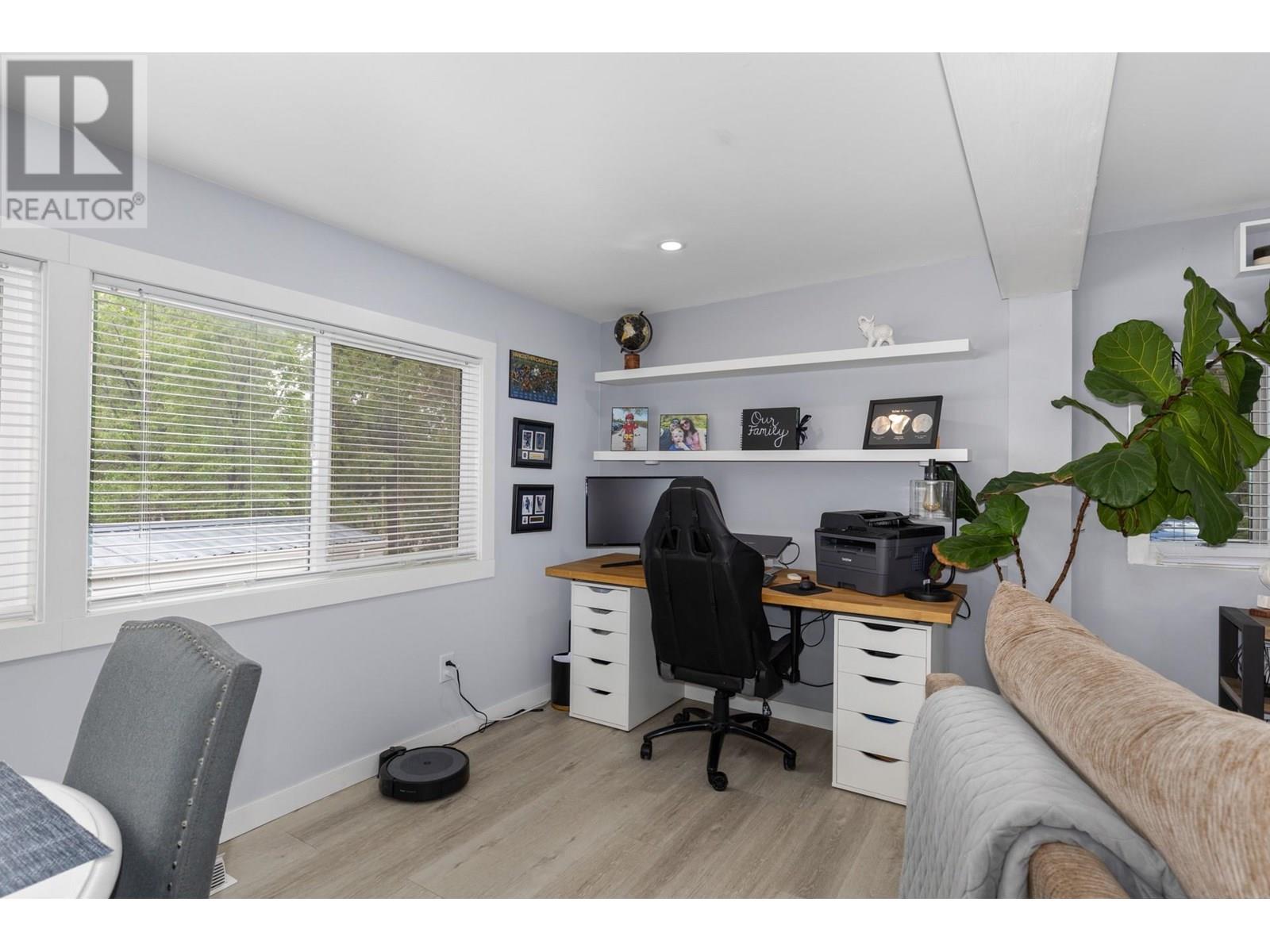 102 1860 Boucherie Road, Westbank