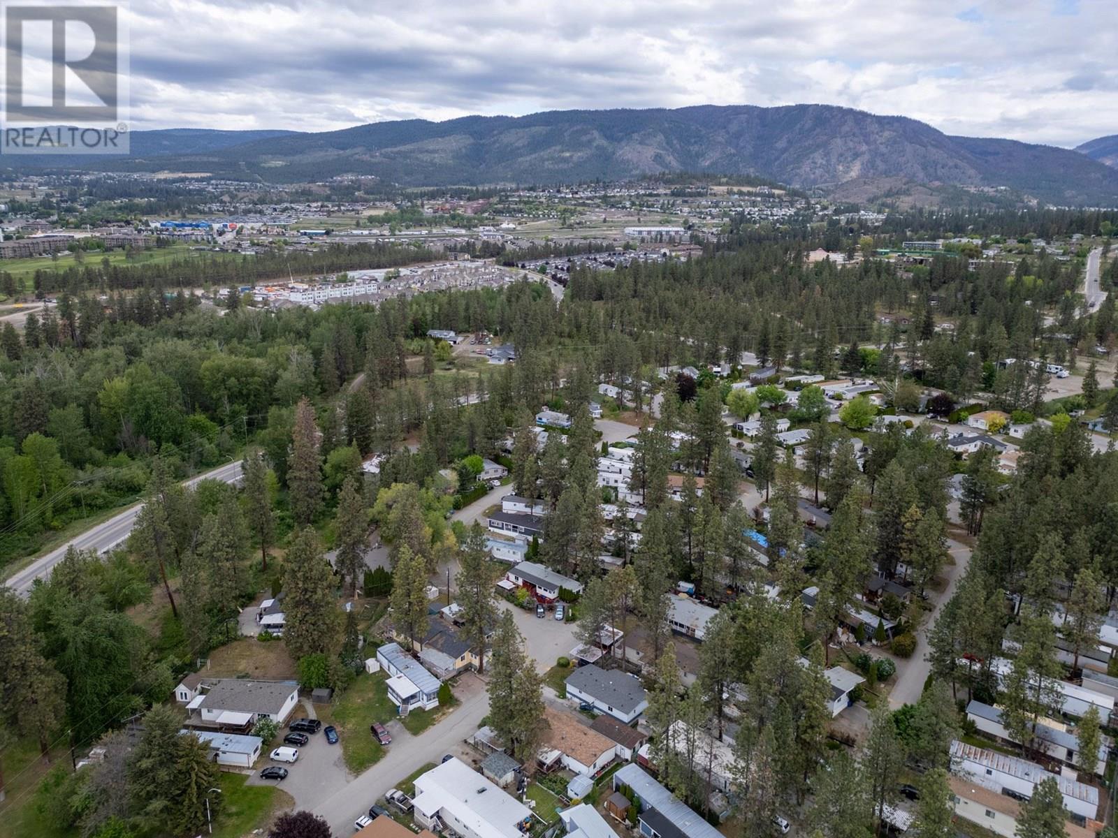 102 1860 Boucherie Road, Westbank