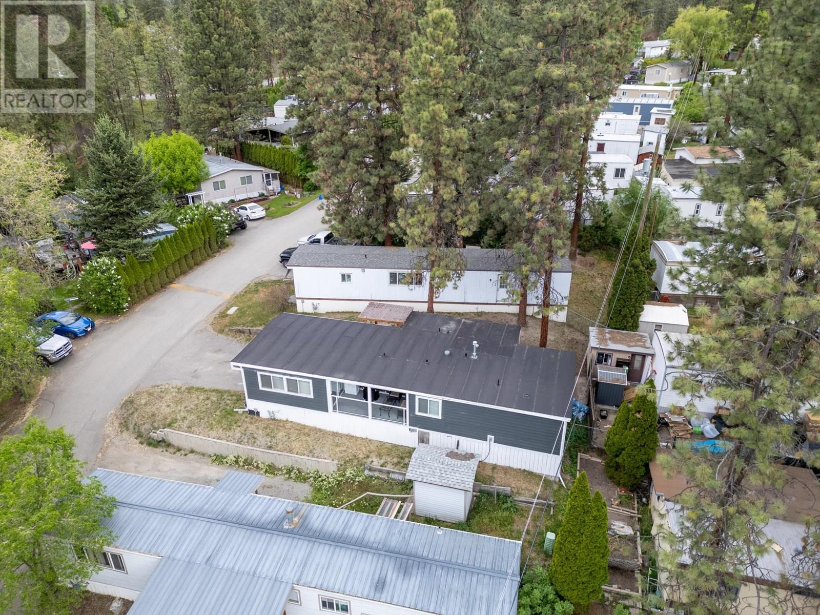 102 1860 Boucherie Road, Westbank