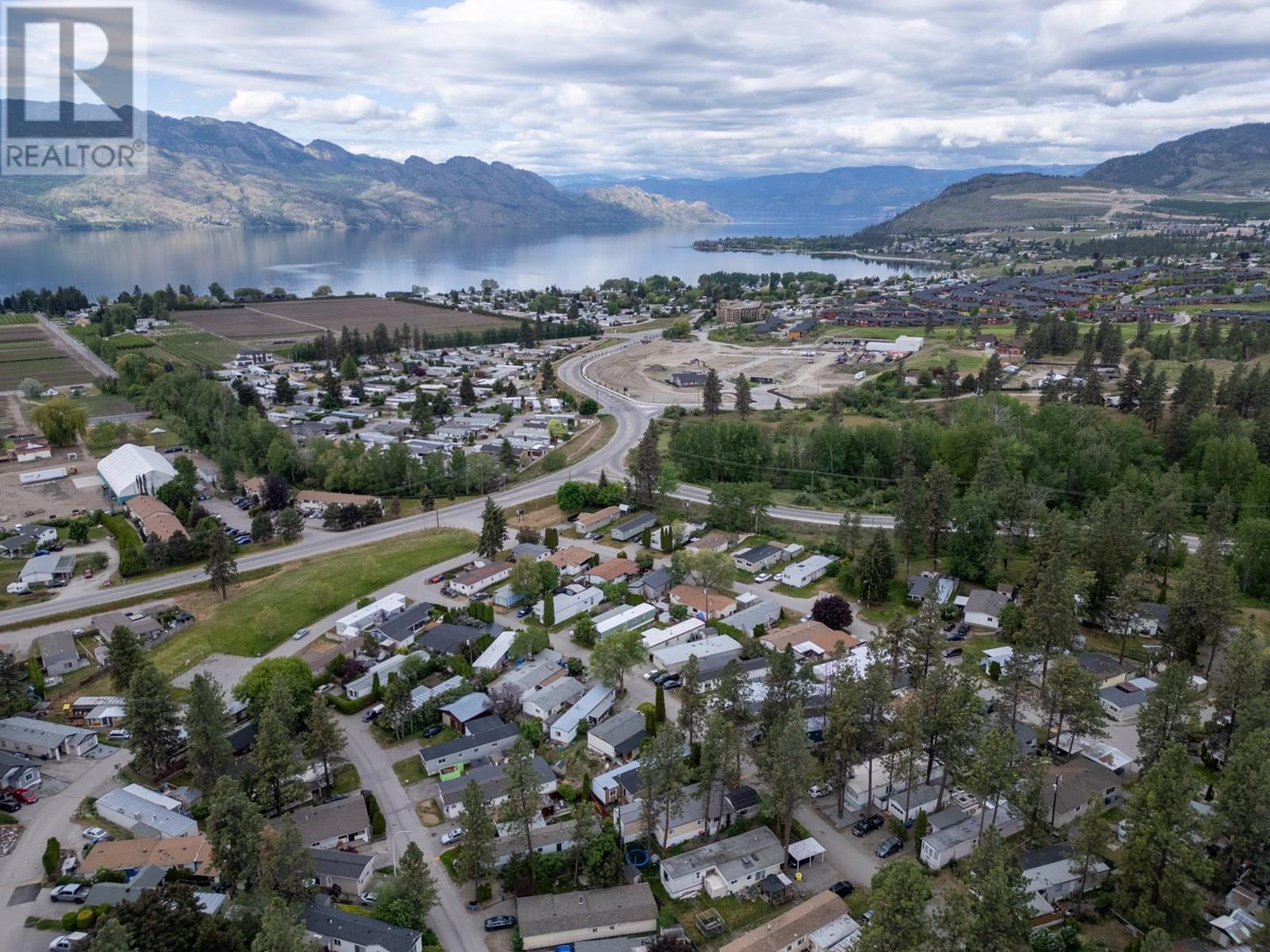 102 1860 Boucherie Road, Westbank