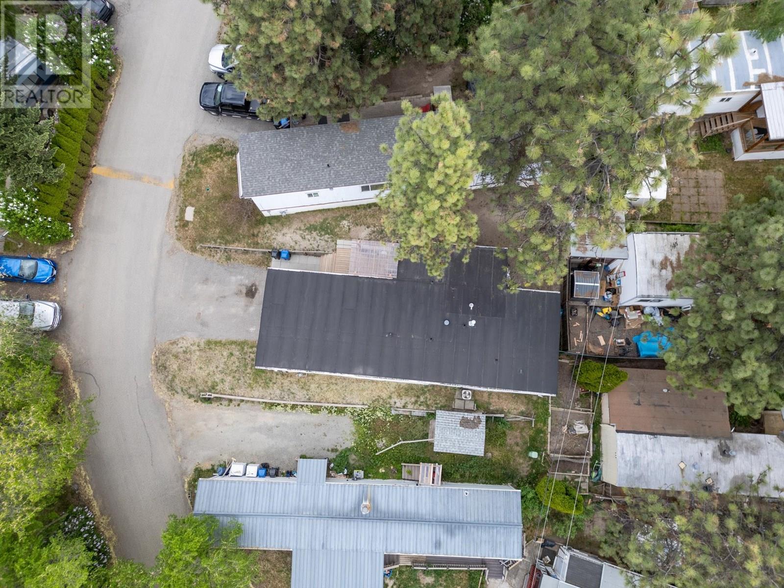 102 1860 Boucherie Road, Westbank