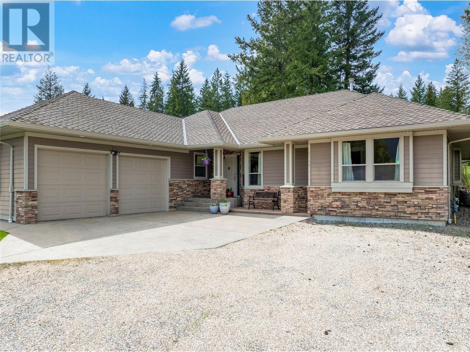 Photo 80 of 2742 Golf Course Drive, Blind Bay BC