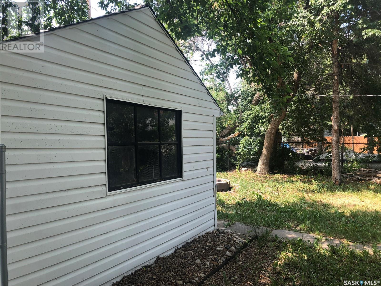 Single Family House Bungalow for Sale in  Empress STREET Regina 
