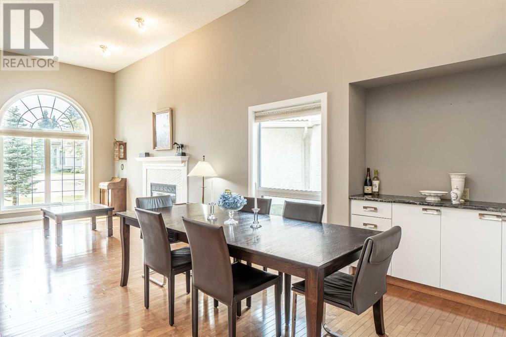 Single Family House Bungalow for Sale in  Palisbriar Park SW Palliser Calgary 