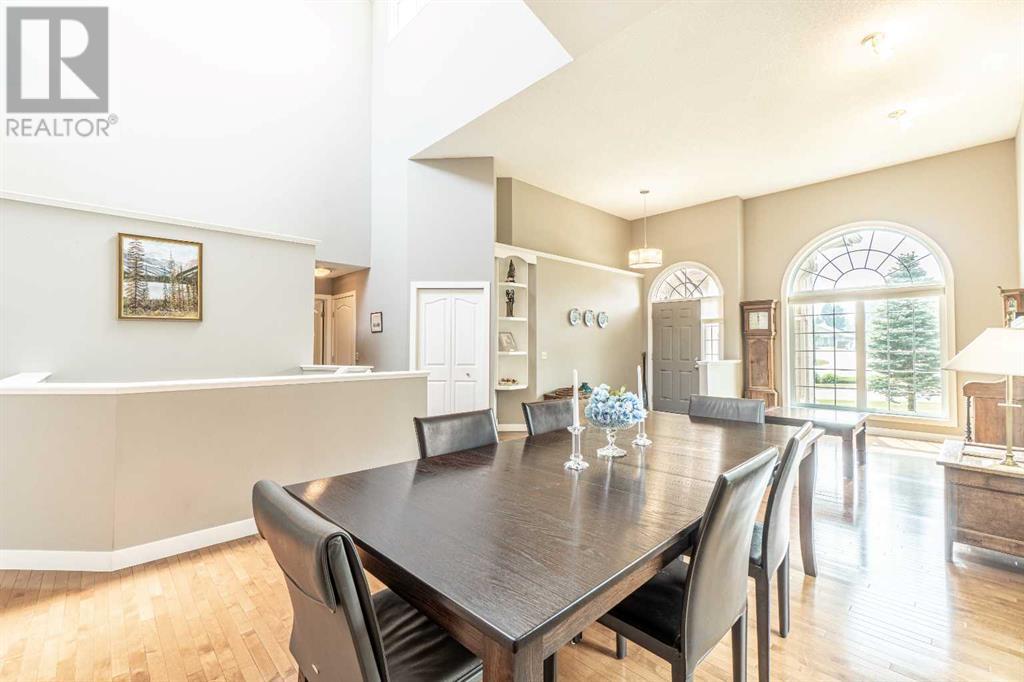 Single Family House Bungalow for Sale in  Palisbriar Park SW Palliser Calgary 