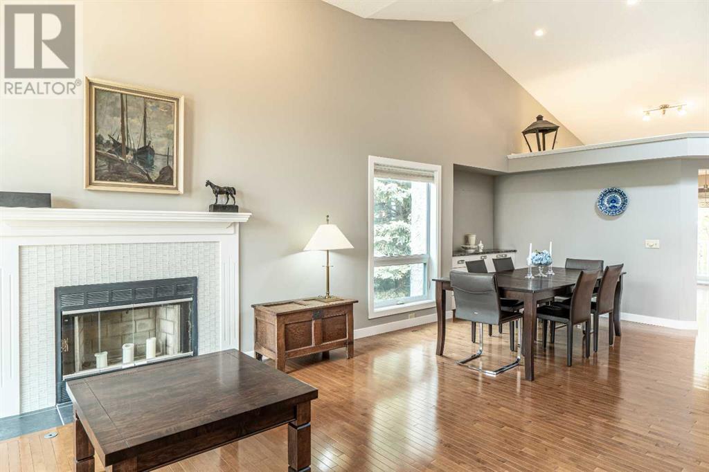 Single Family House Bungalow for Sale in  Palisbriar Park SW Palliser Calgary 
