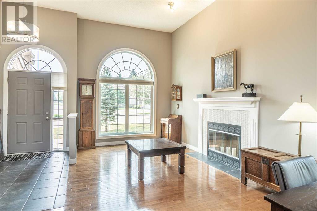 Single Family House Bungalow for Sale in  Palisbriar Park SW Palliser Calgary 