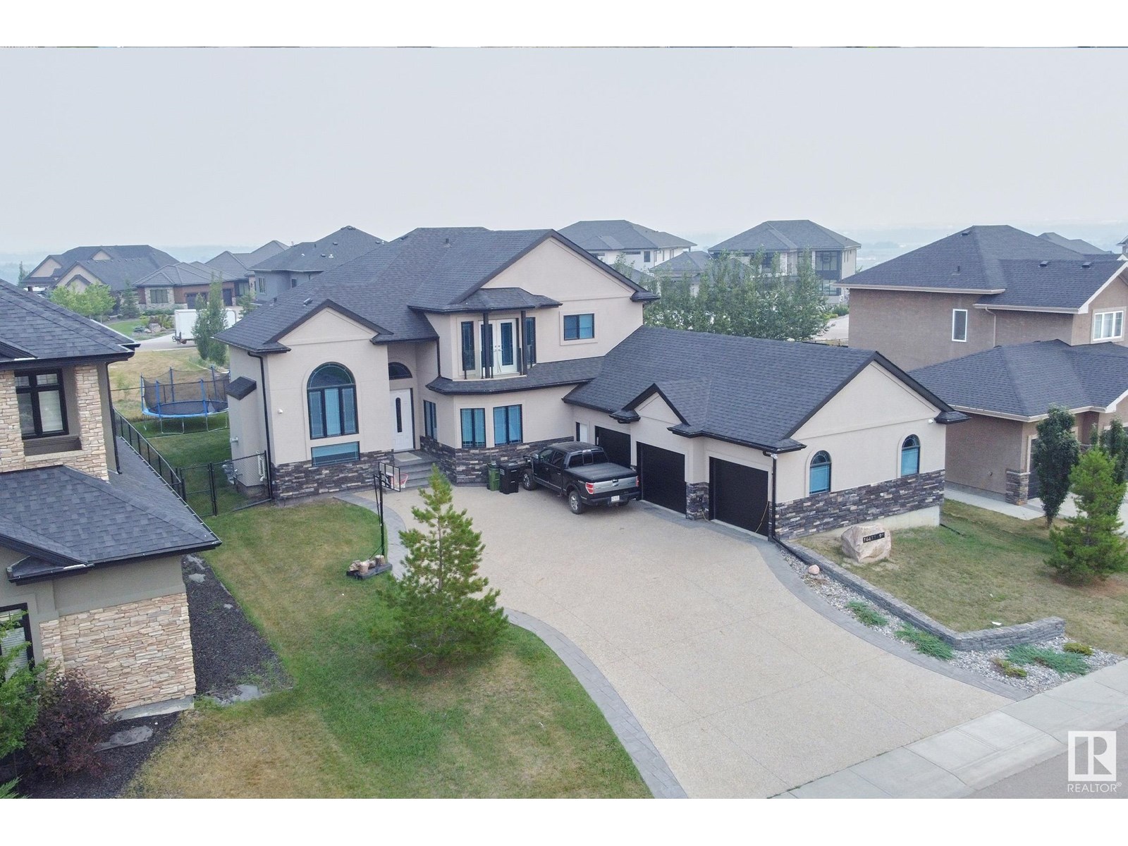 Photo 3 of 16611 9 St Ne, Edmonton AB