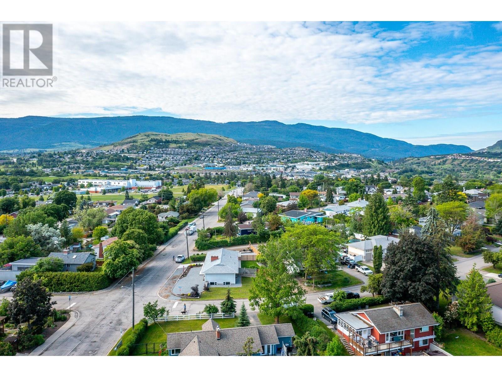 2708 18th Street, Vernon