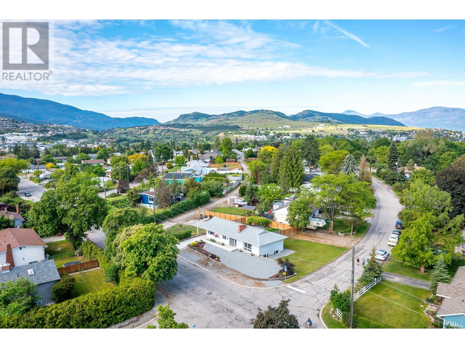 2708 18th Street, Vernon