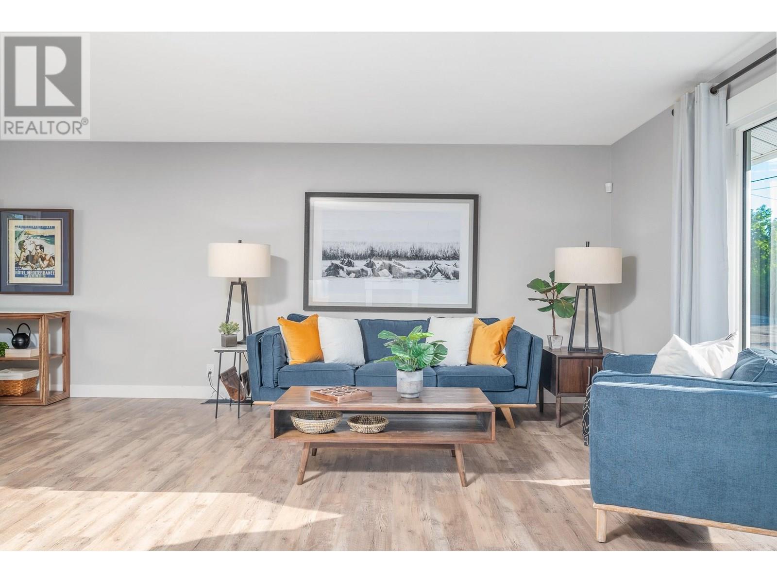 2708 18th Street, Vernon