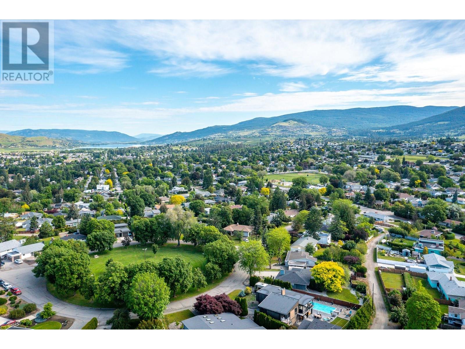 2708 18th Street, Vernon