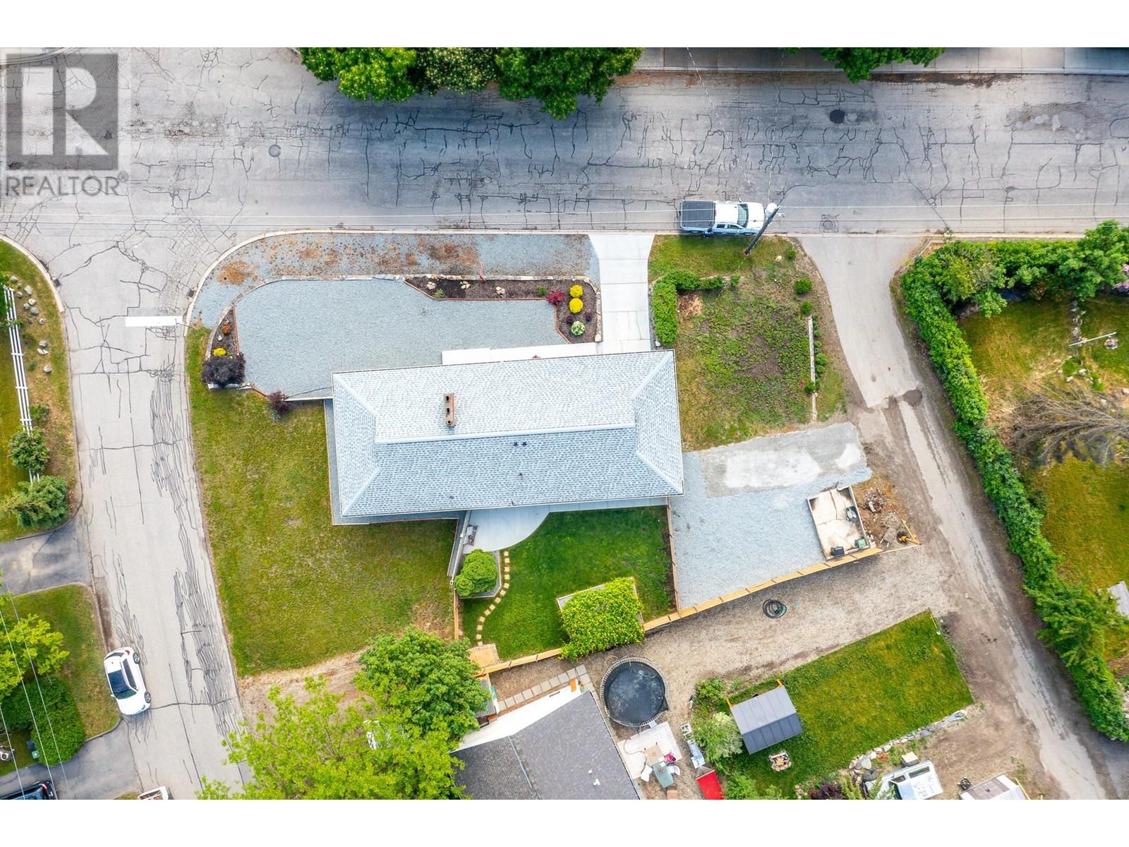 2708 18th Street, Vernon