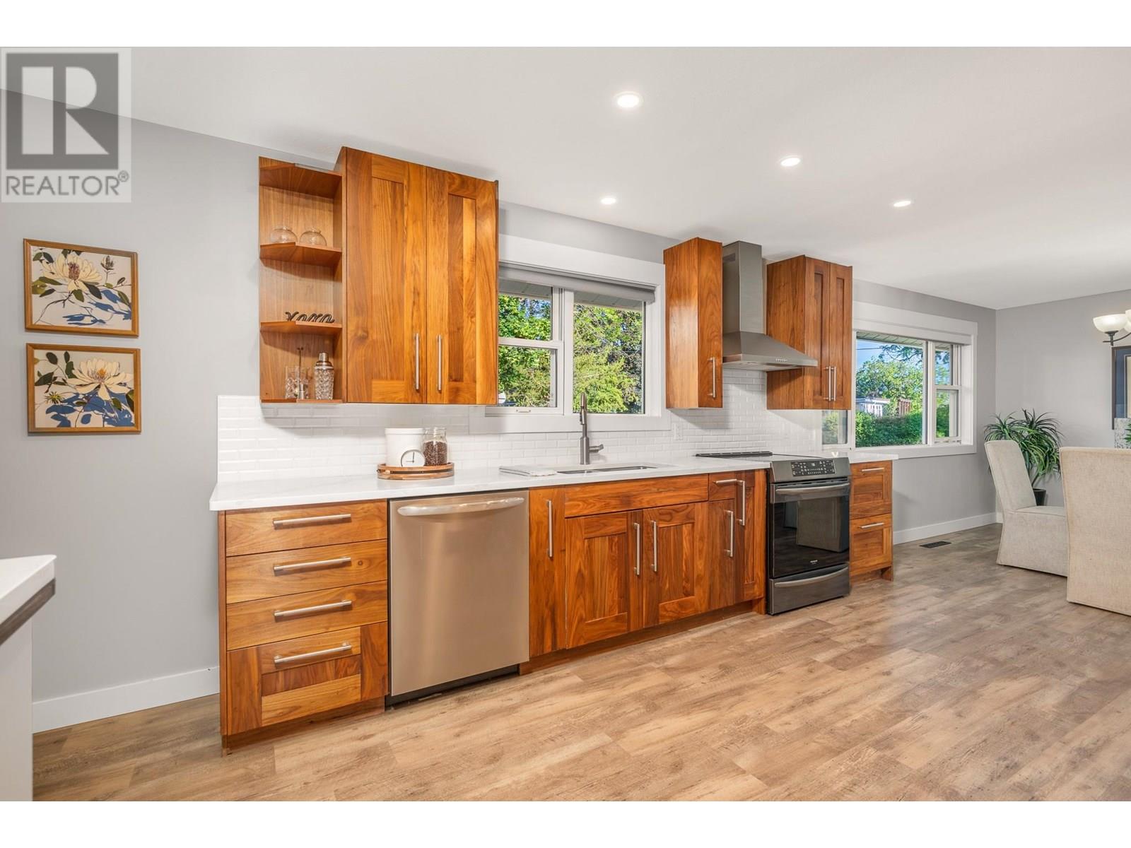 2708 18th Street, Vernon