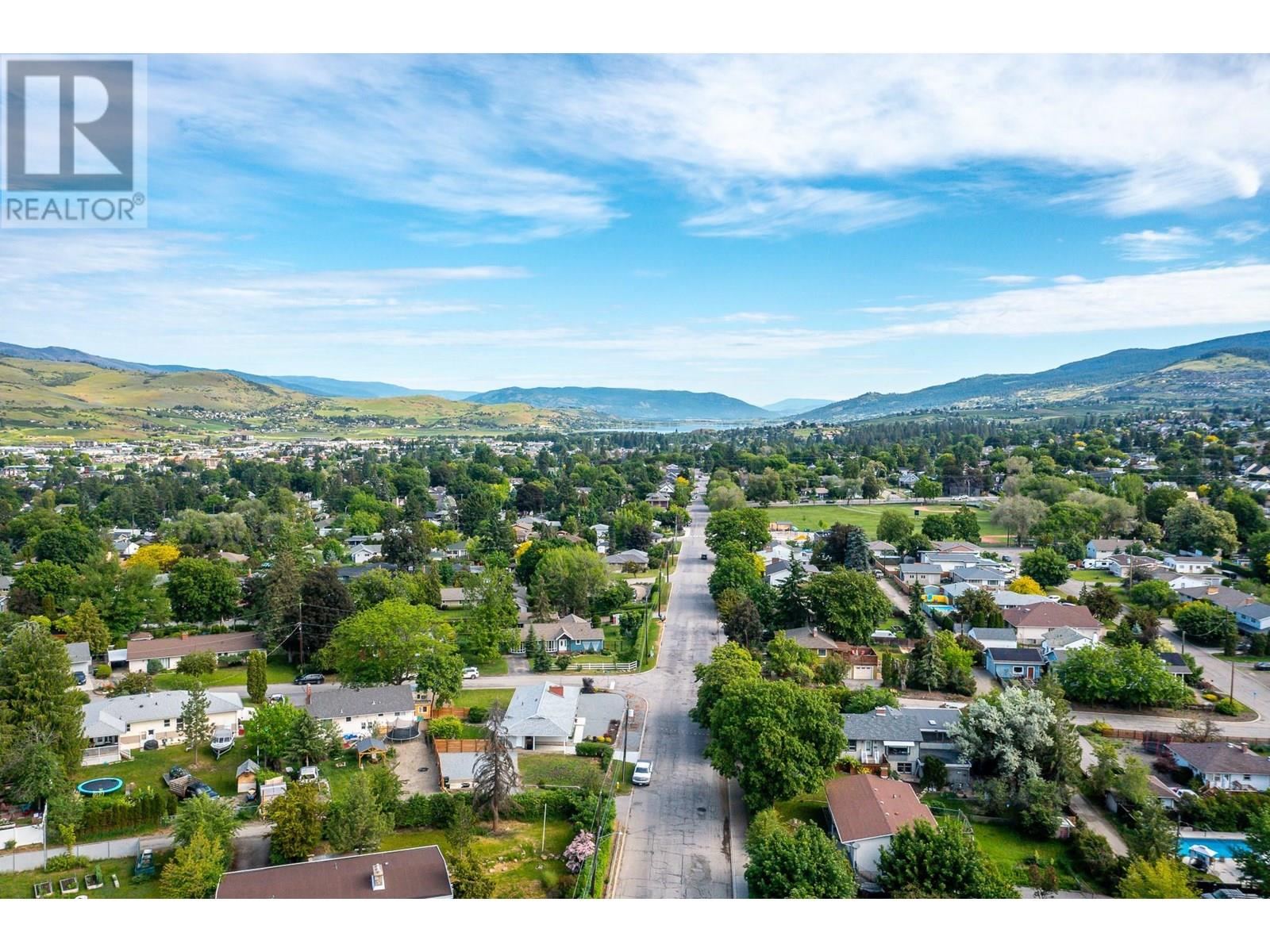 2708 18th Street, Vernon