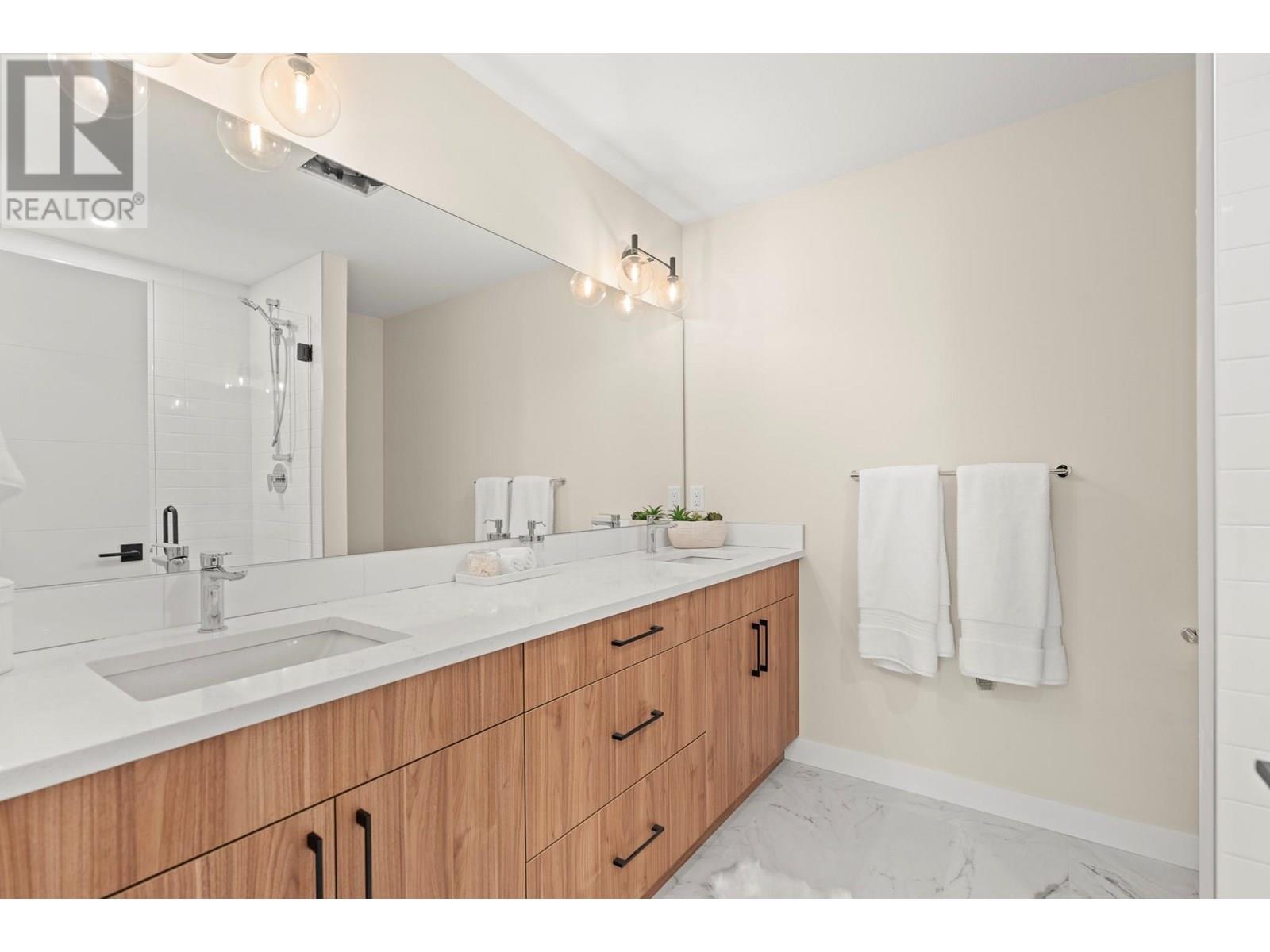 3907 26 Street Unit# 2, Vernon