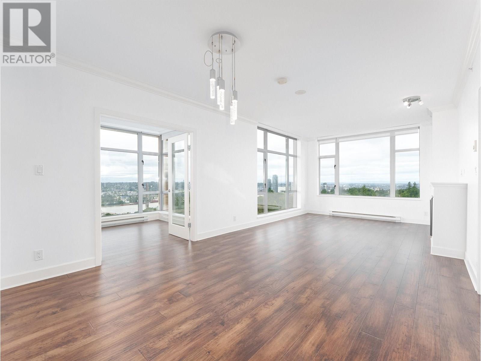 Photo 6 of 2604 280 Ross Drive, New Westminster BC
