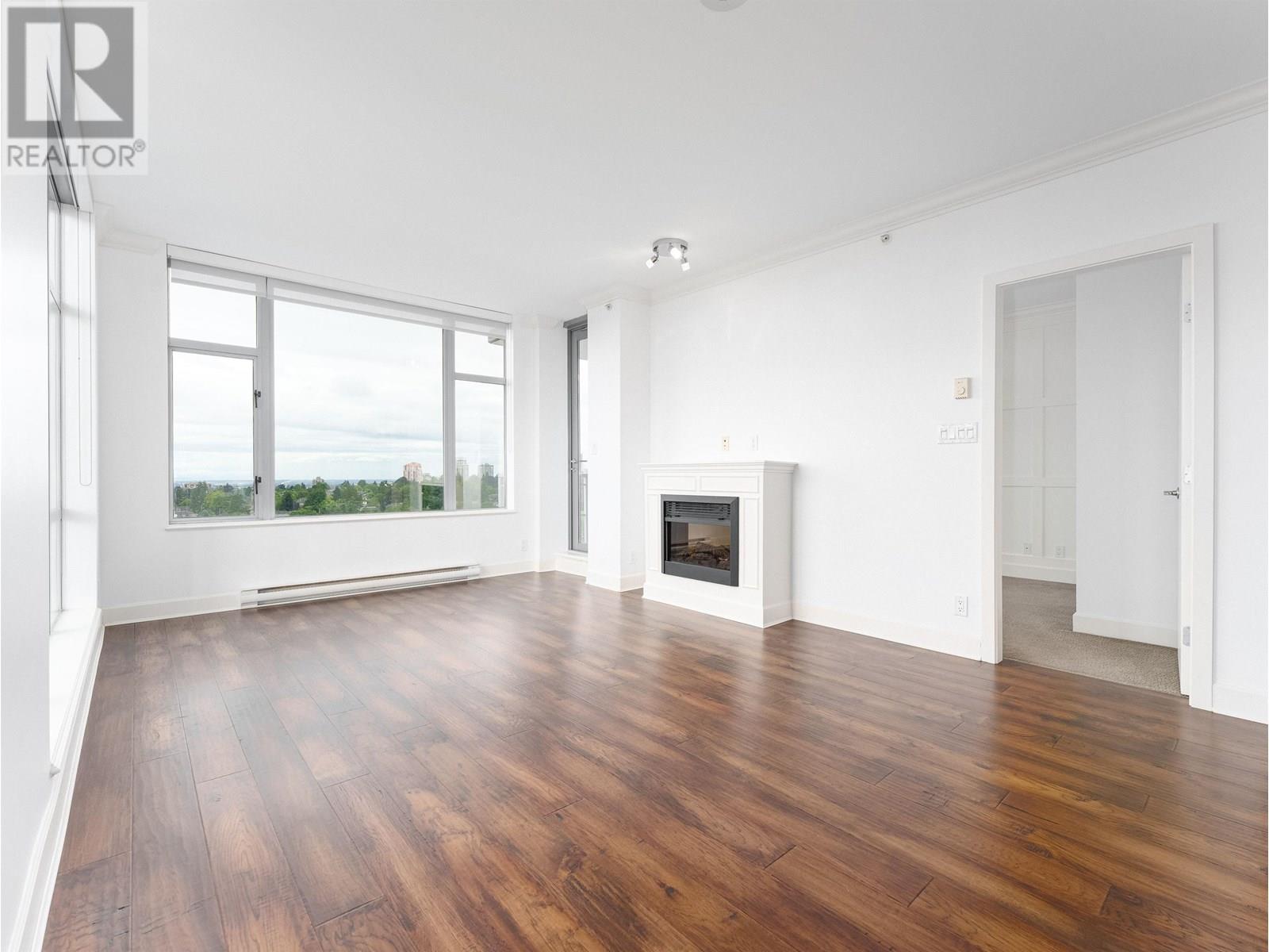 Photo 7 of 2604 280 Ross Drive, New Westminster BC