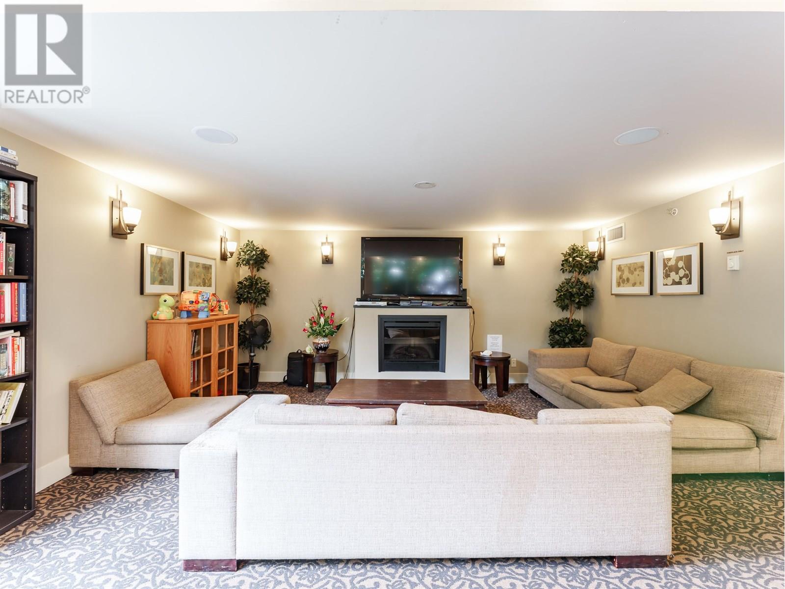 Photo 28 of 2604 280 Ross Drive, New Westminster BC