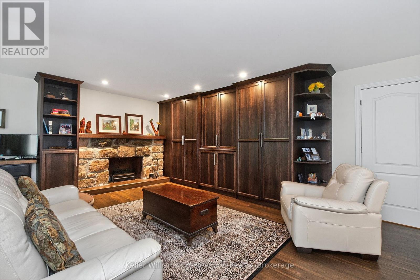 Photo 10 of 2185 Old Fort Road, Tay ON
