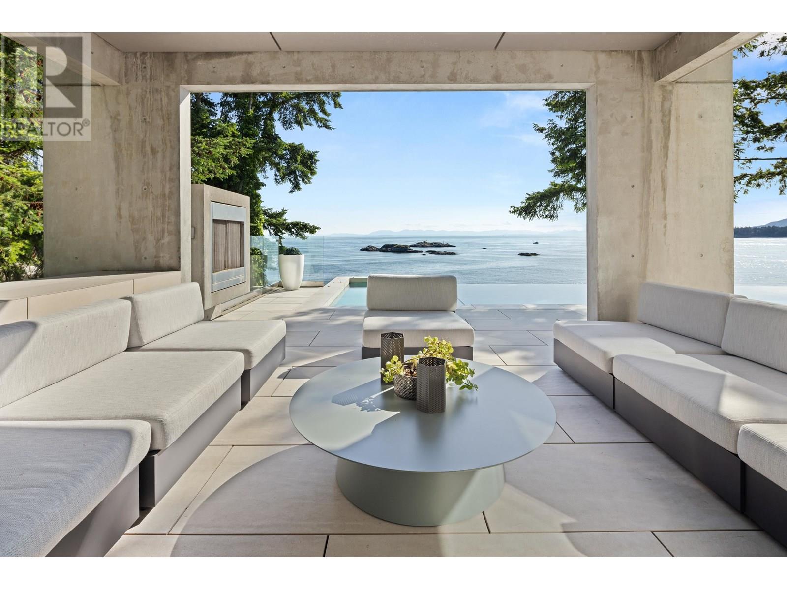Photo 32 of 5225 Gulf Place, West Vancouver BC