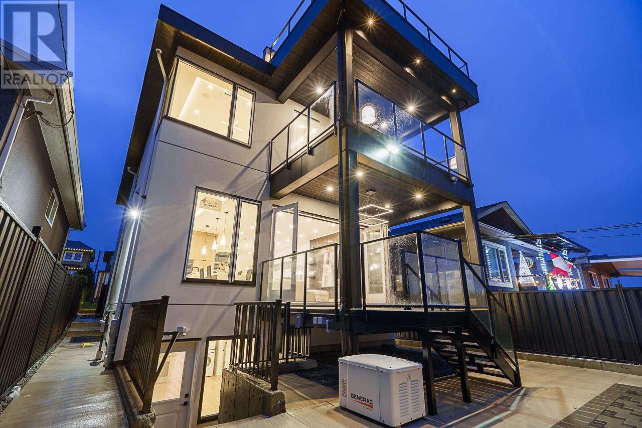Photo 34 of 81 Grosvenor Avenue, Burnaby BC