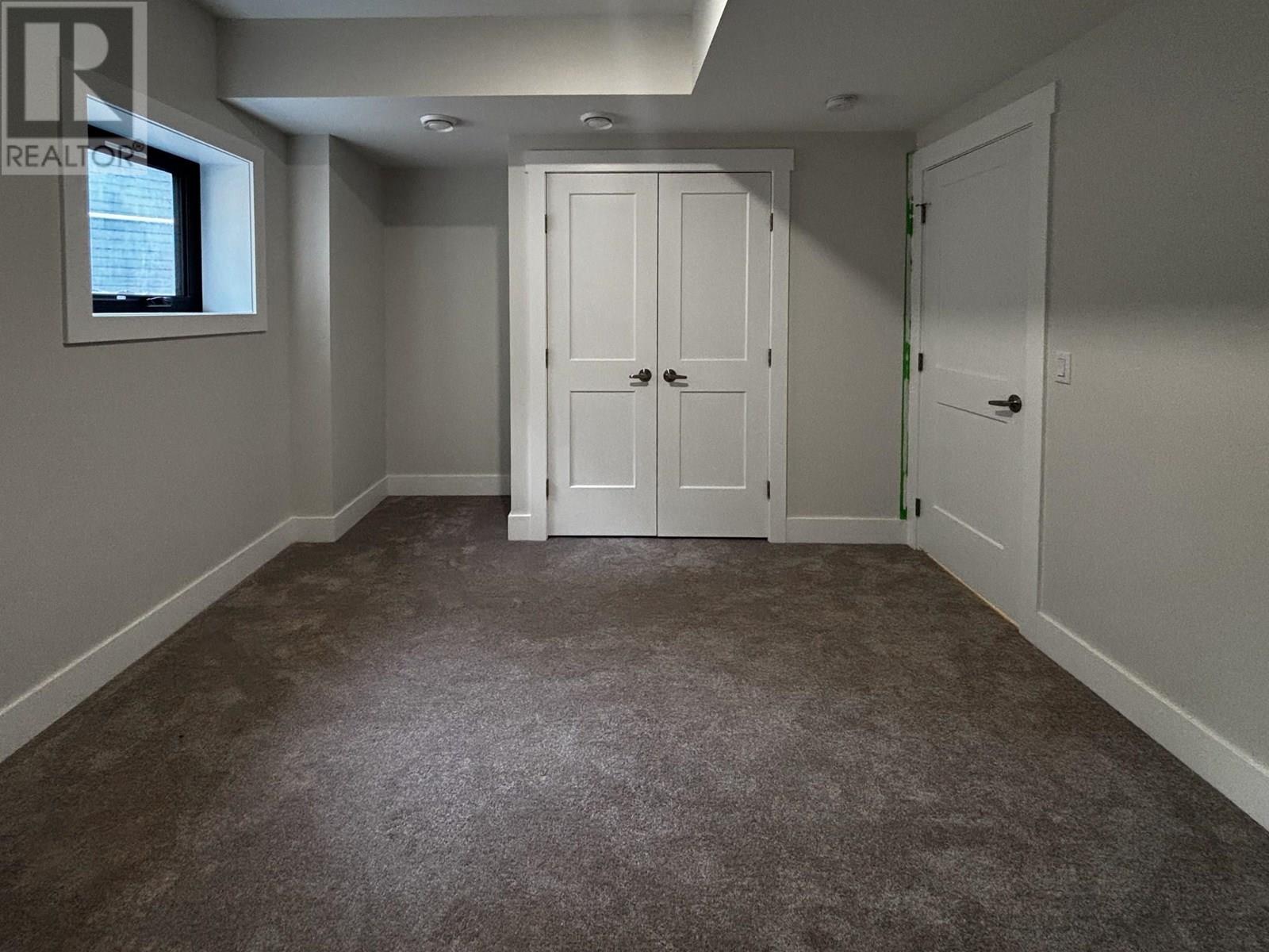 1938 FOXWOOD Trail Unit# 4, Windermere