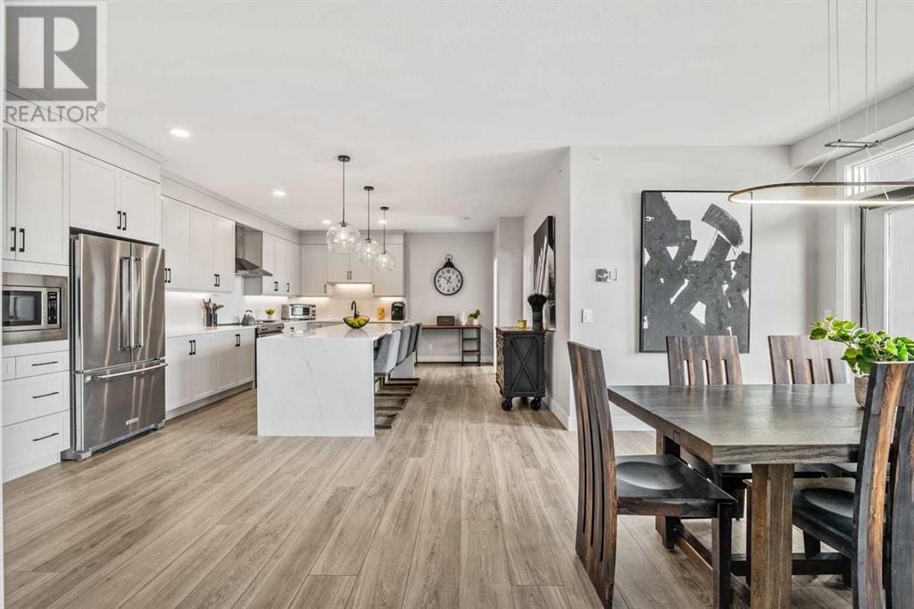 Single Family House for Sale in    Avenue SW Springbank Hill Calgary 