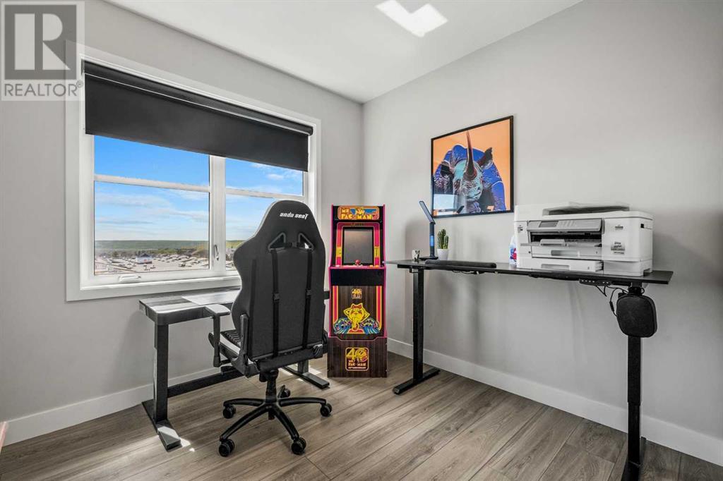 Single Family House for Sale in    Avenue SW Springbank Hill Calgary 