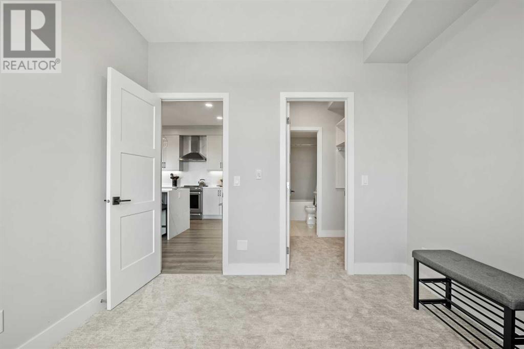 Single Family House for Sale in    Avenue SW Springbank Hill Calgary 
