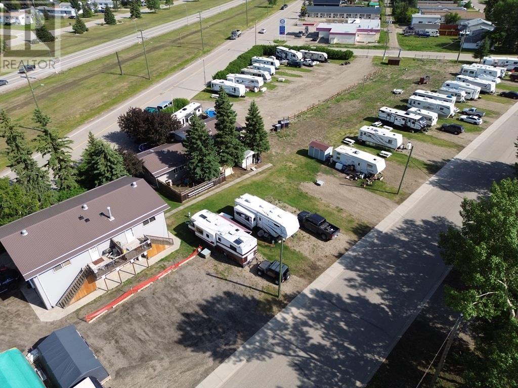 Photo 1 of 10034 100 Street, Taylor BC