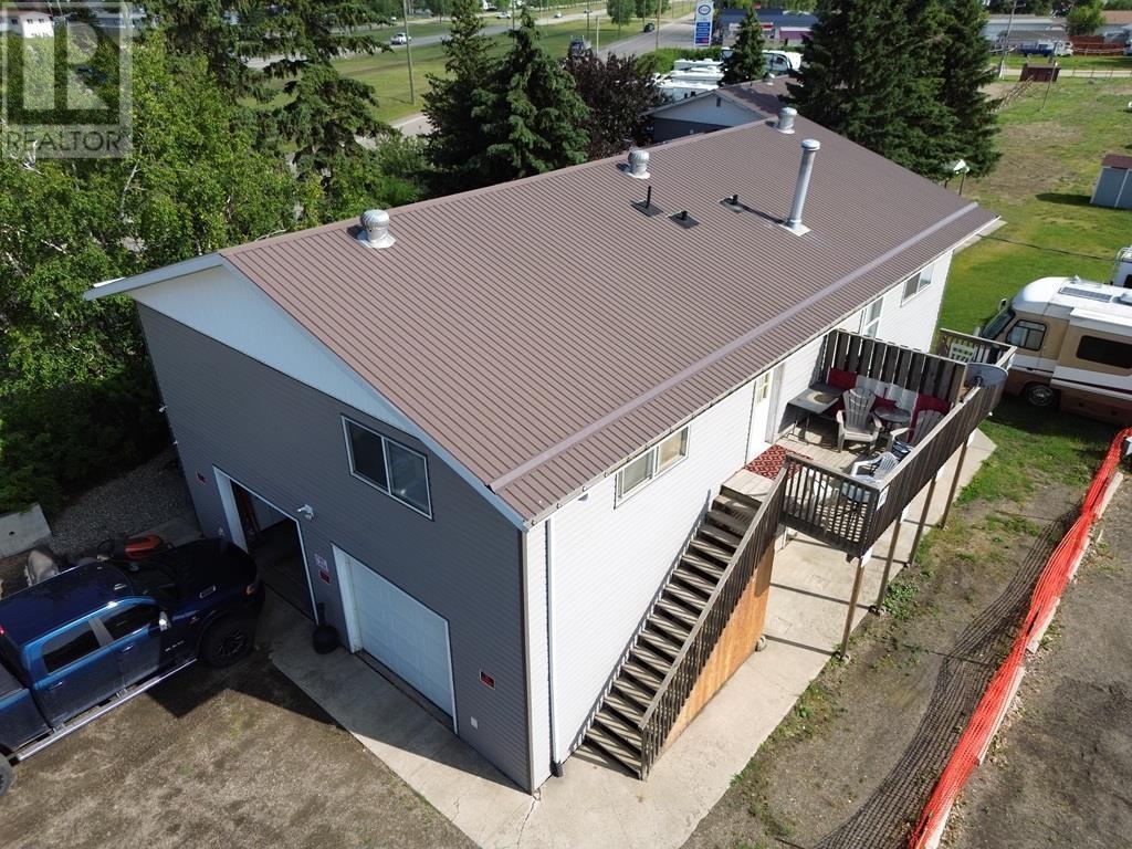 Photo 6 of 10034 100 Street, Taylor BC
