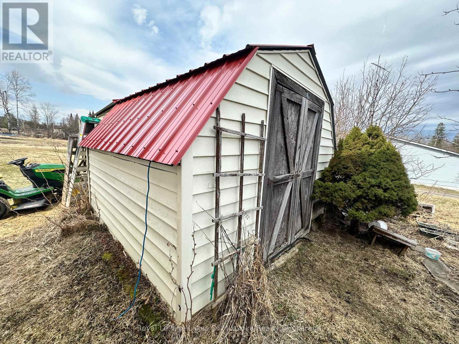Photo 7 of 250 Stephenson 12 Road W, Huntsville ON