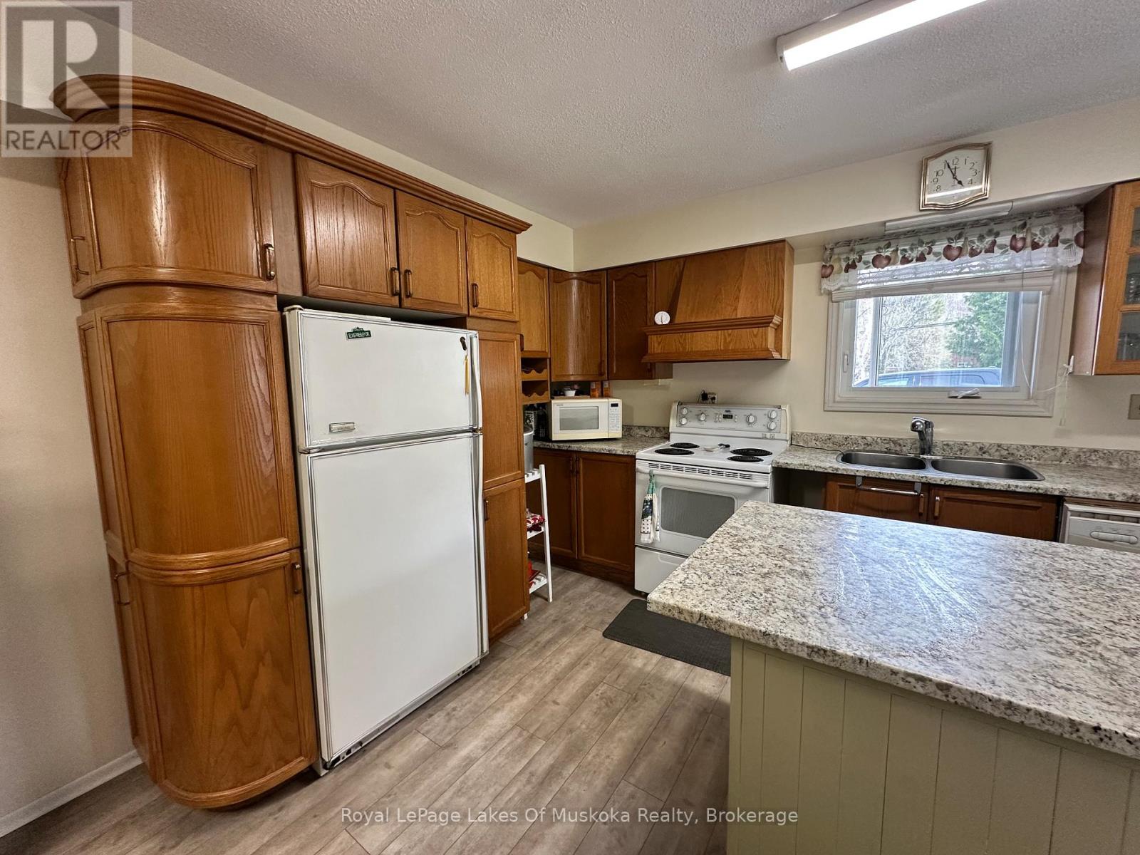 Photo 25 of 250 Stephenson 12 Road W, Huntsville ON