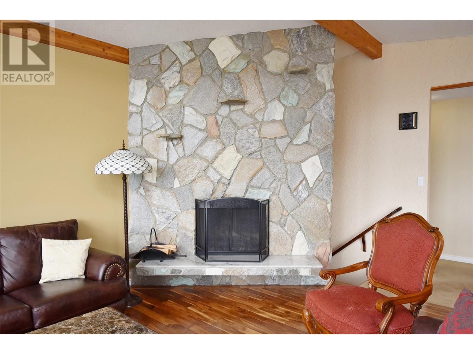 9003 Cherry Lane, Coldstream