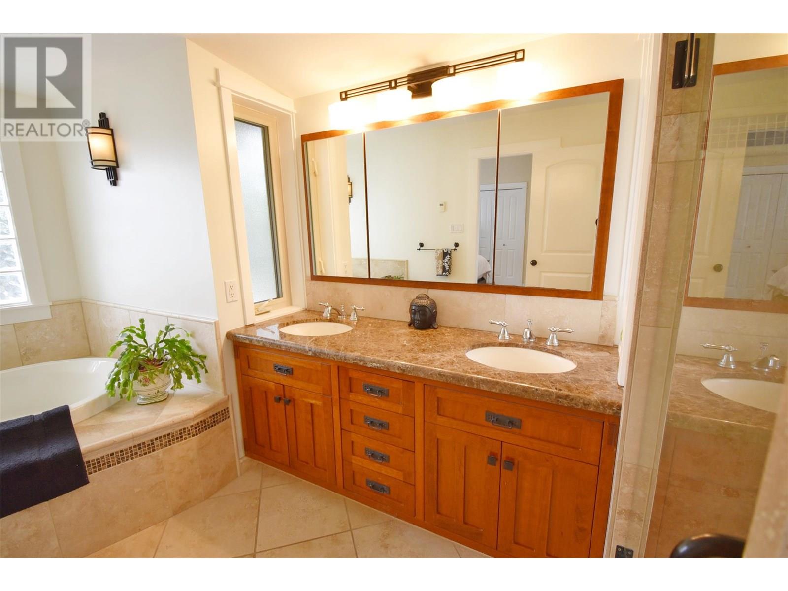 9003 Cherry Lane, Coldstream