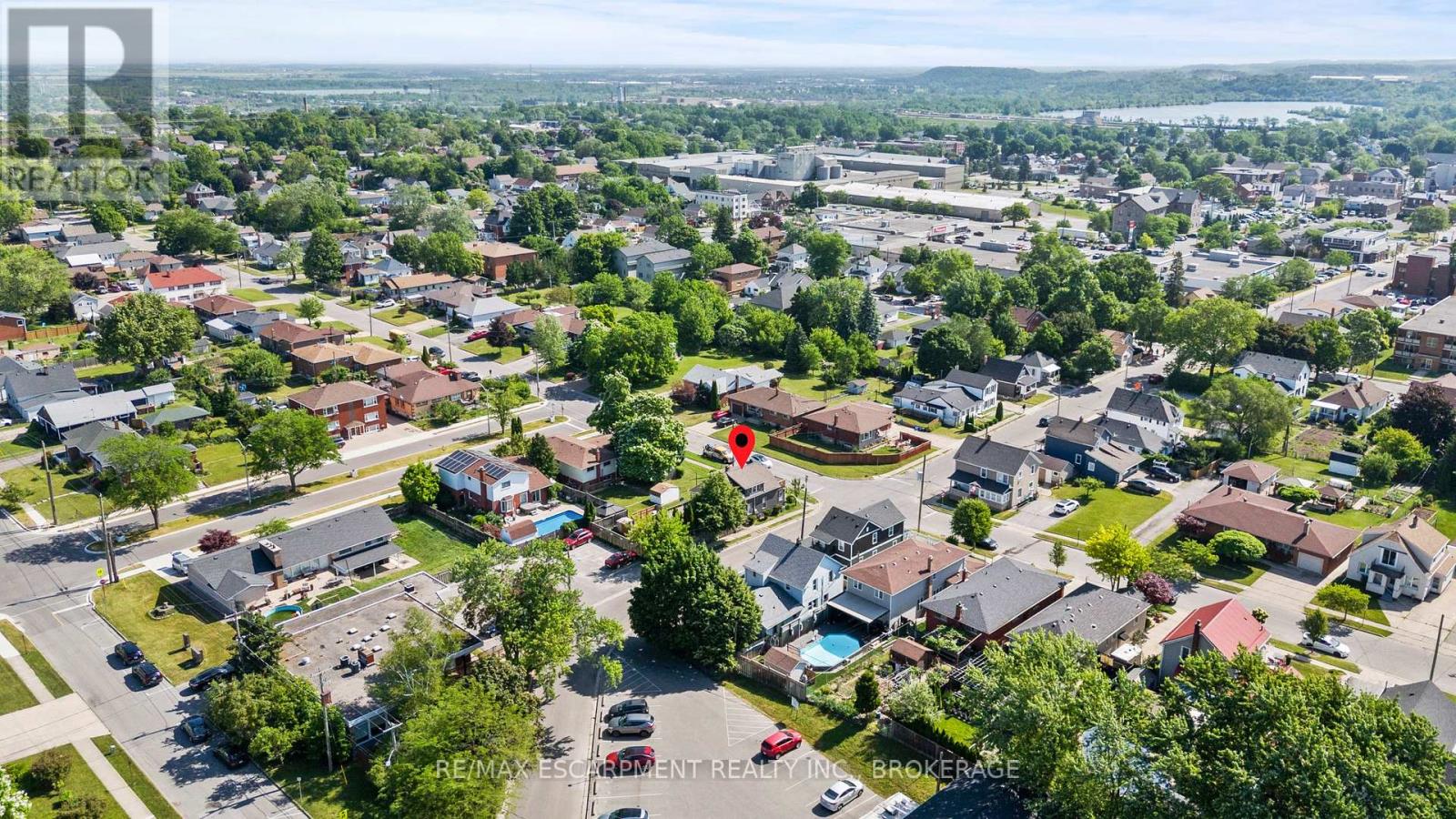 Photo 49 of 1 West Street N, Thorold ON