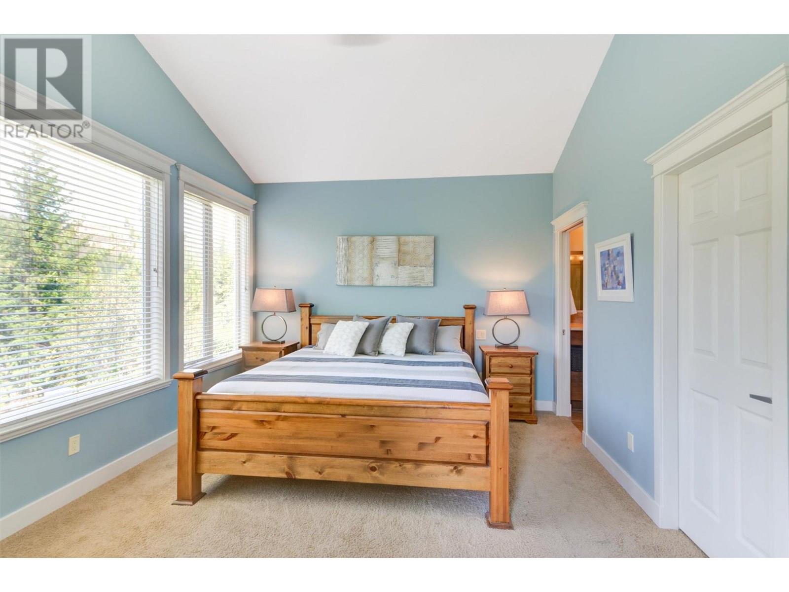  1173 Peak Point Drive, West Kelowna