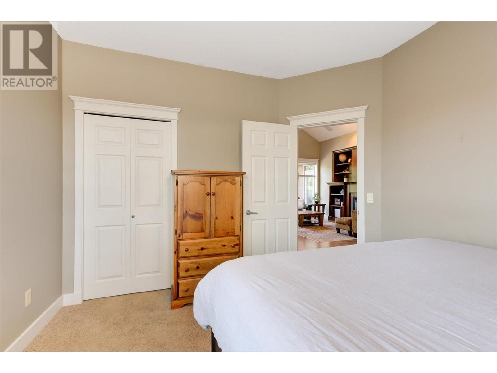  1173 Peak Point Drive, West Kelowna