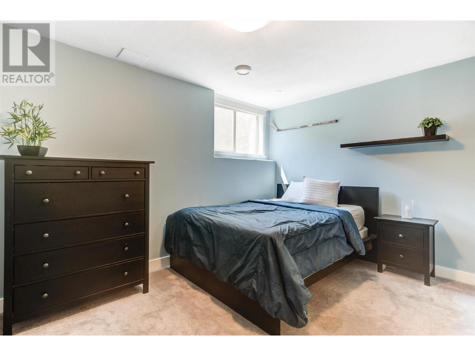  1173 Peak Point Drive, West Kelowna