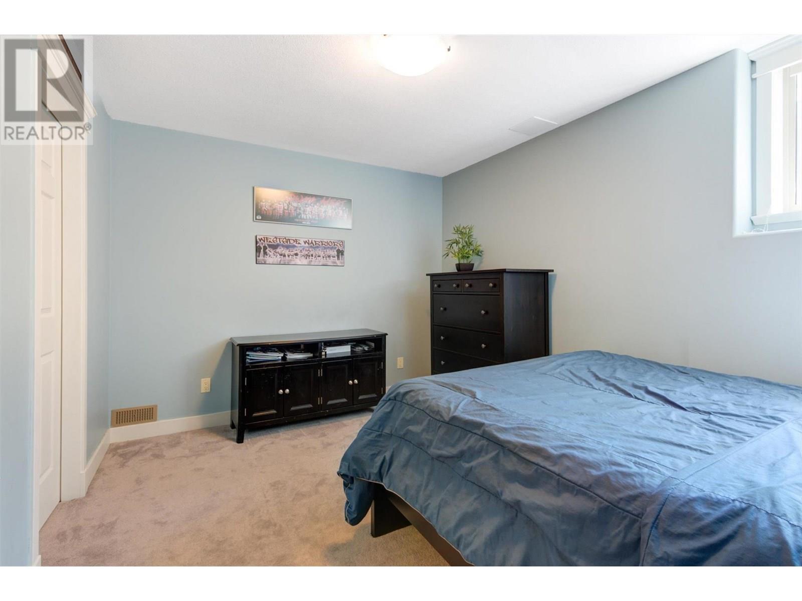  1173 Peak Point Drive, West Kelowna