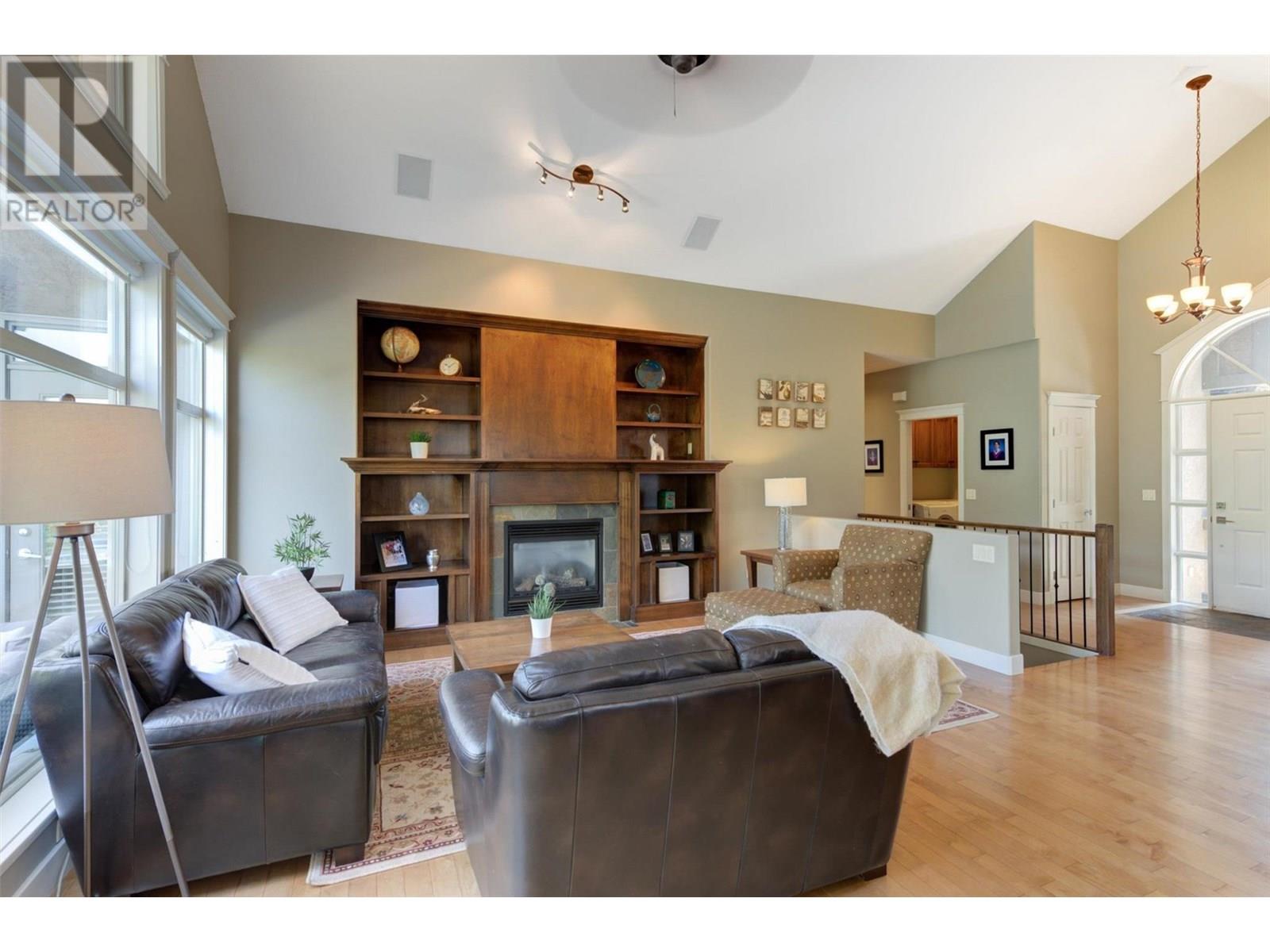  1173 Peak Point Drive, West Kelowna