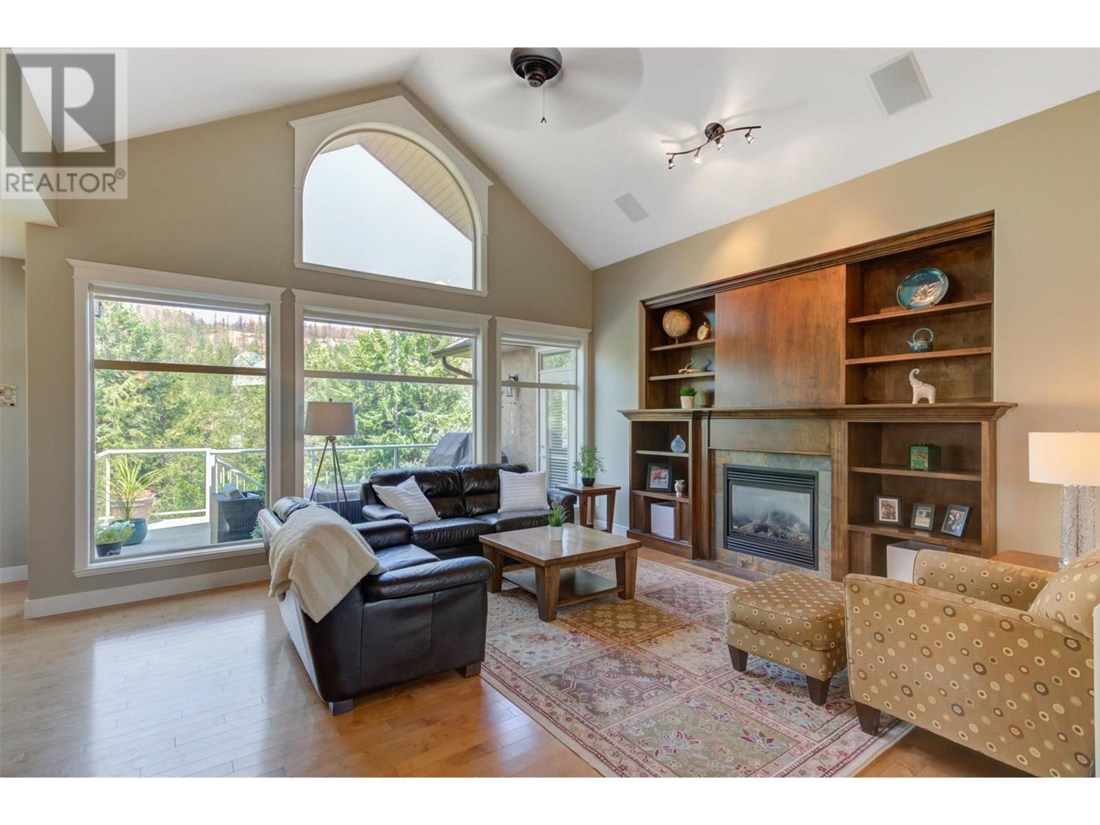 1173 Peak Point Drive, West Kelowna